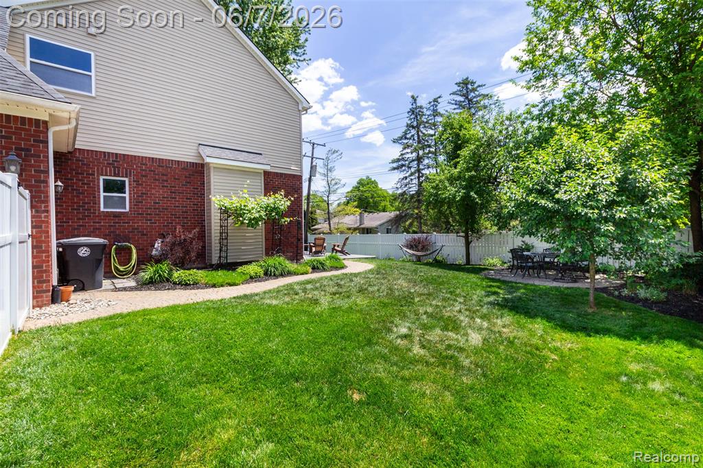 36039 Curtis Road Livonia, MI 48152 - Photo 50 of 61