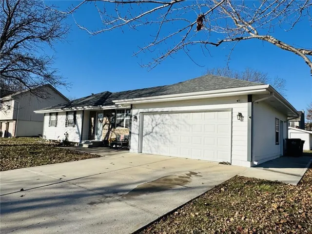 $280,000 | 506 South Street, Grain Valley, MO 64029