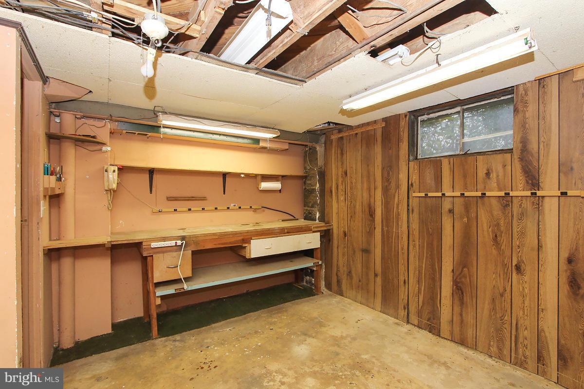 2804 Newton Street Silver Spring, MD 20902 - Photo 18 of 26 One of several workbenches
