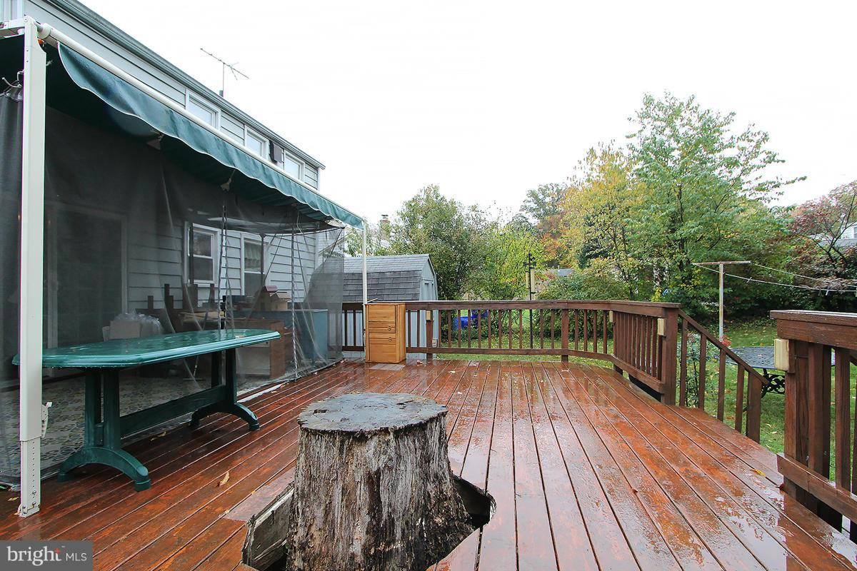 2804 Newton Street Silver Spring, MD 20902 - Photo 21 of 26 Deck