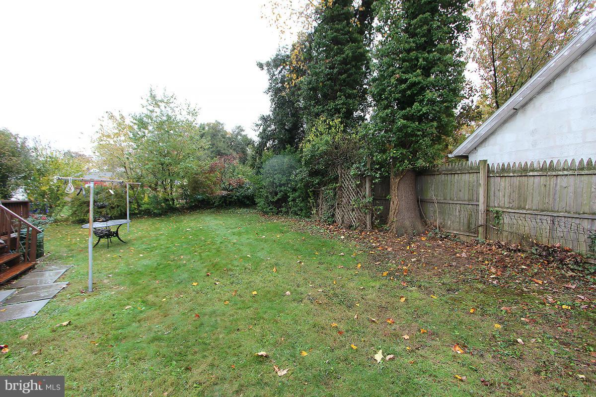 2804 Newton Street Silver Spring, MD 20902 - Photo 23 of 26 Back yard