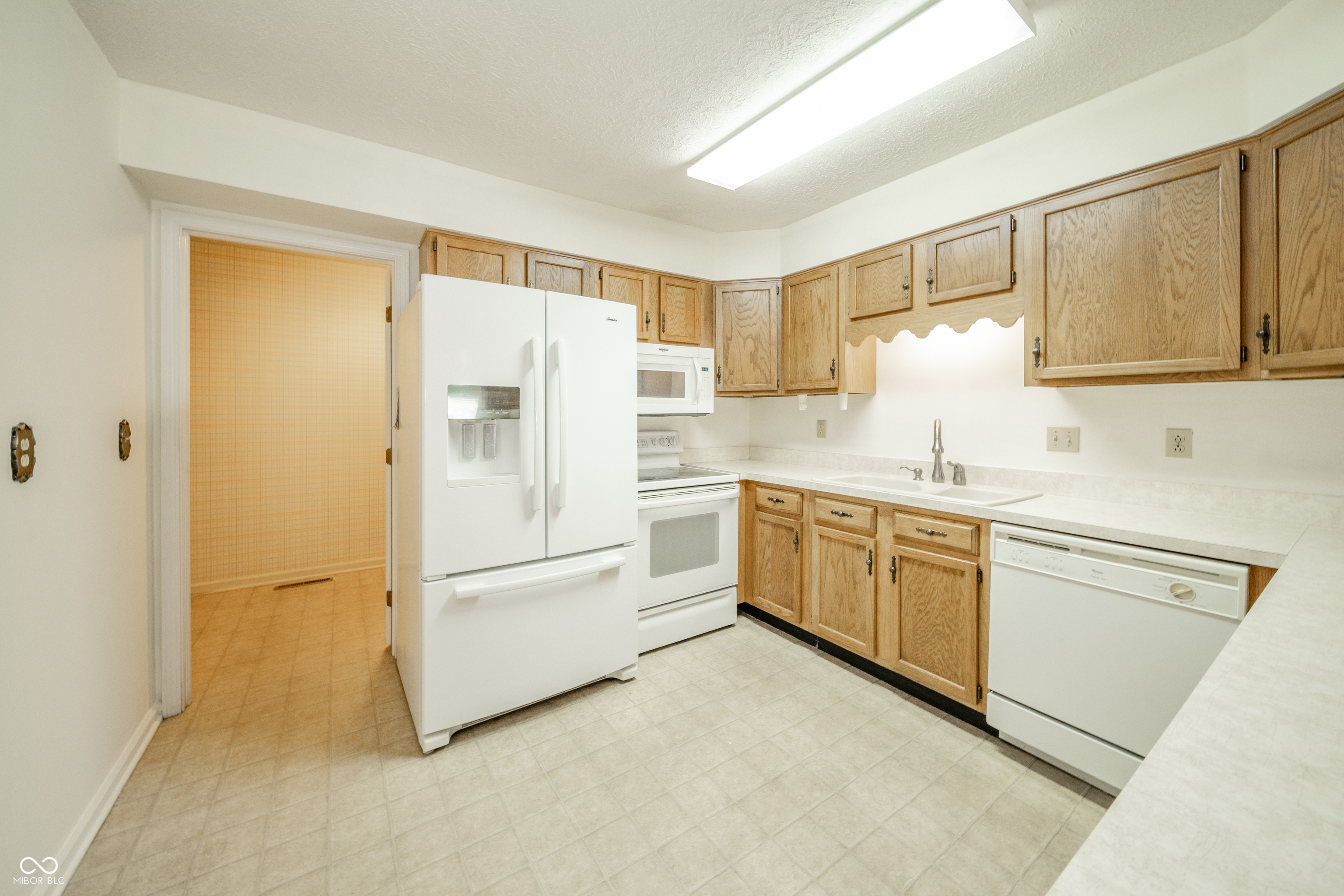 4328 Rutgers Drive Anderson, IN 46013 - Photo 13 of 33