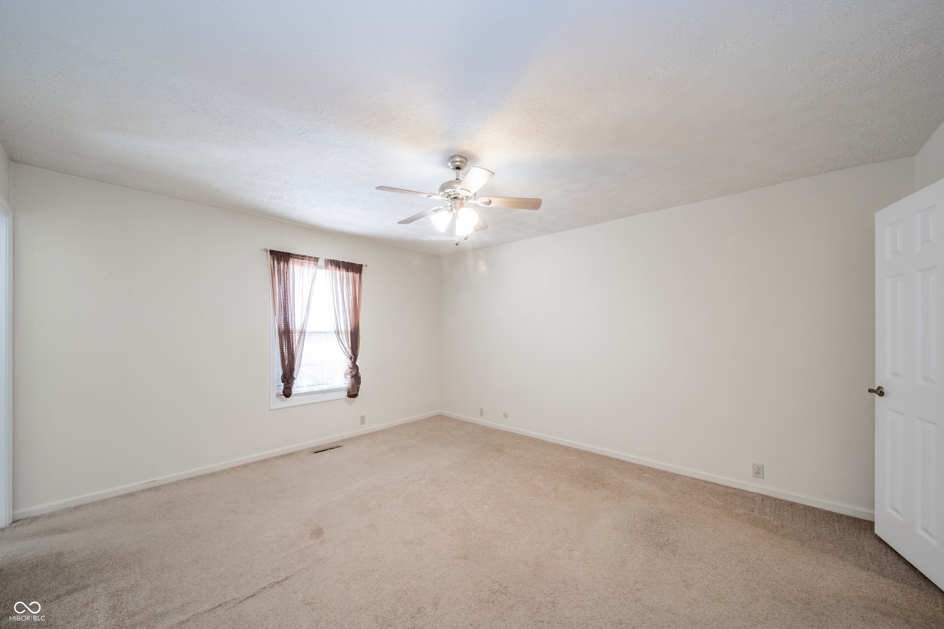 4328 Rutgers Drive Anderson, IN 46013 - Photo 20 of 33