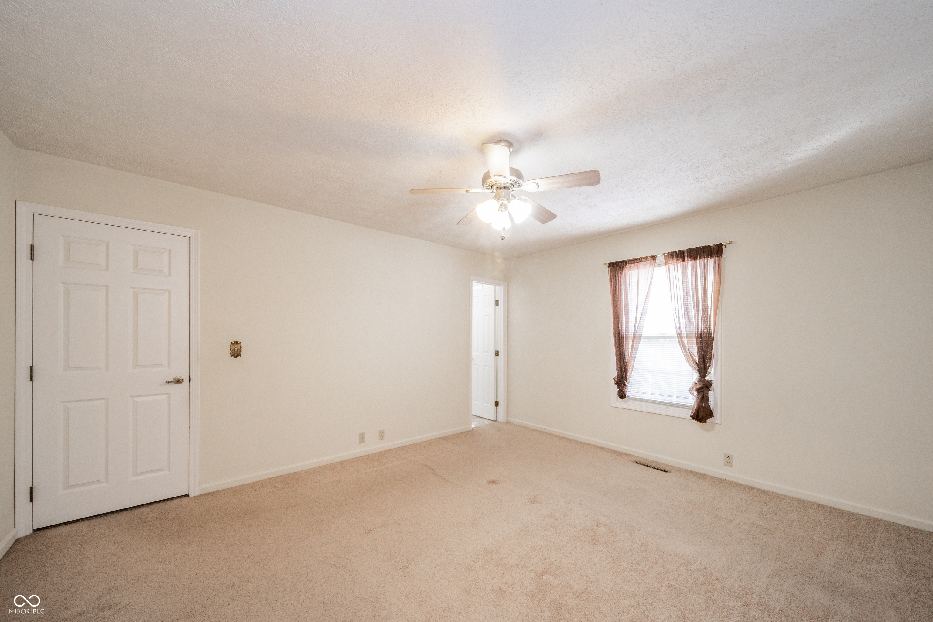 4328 Rutgers Drive Anderson, IN 46013 - Photo 22 of 33