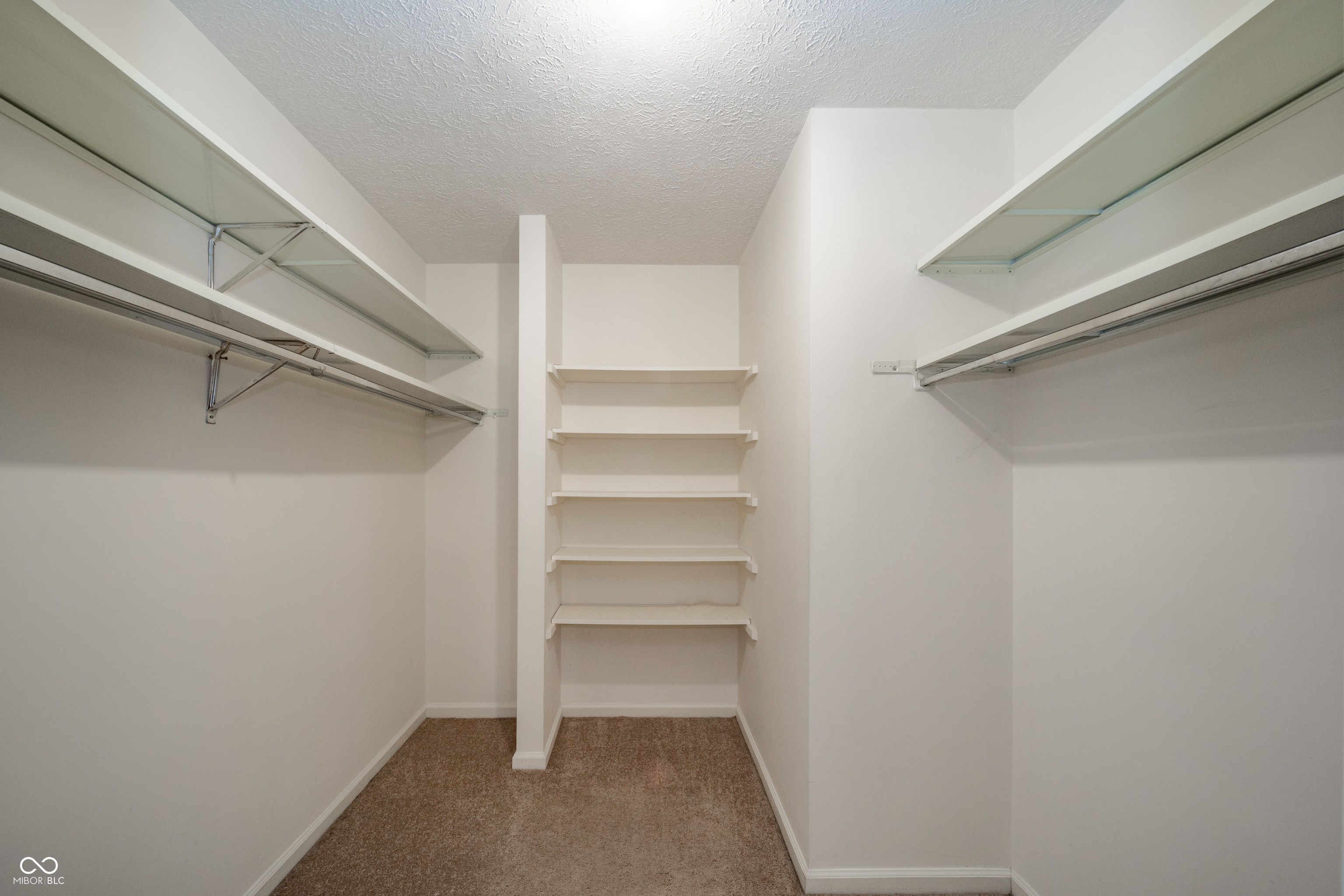 4328 Rutgers Drive Anderson, IN 46013 - Photo 23 of 33