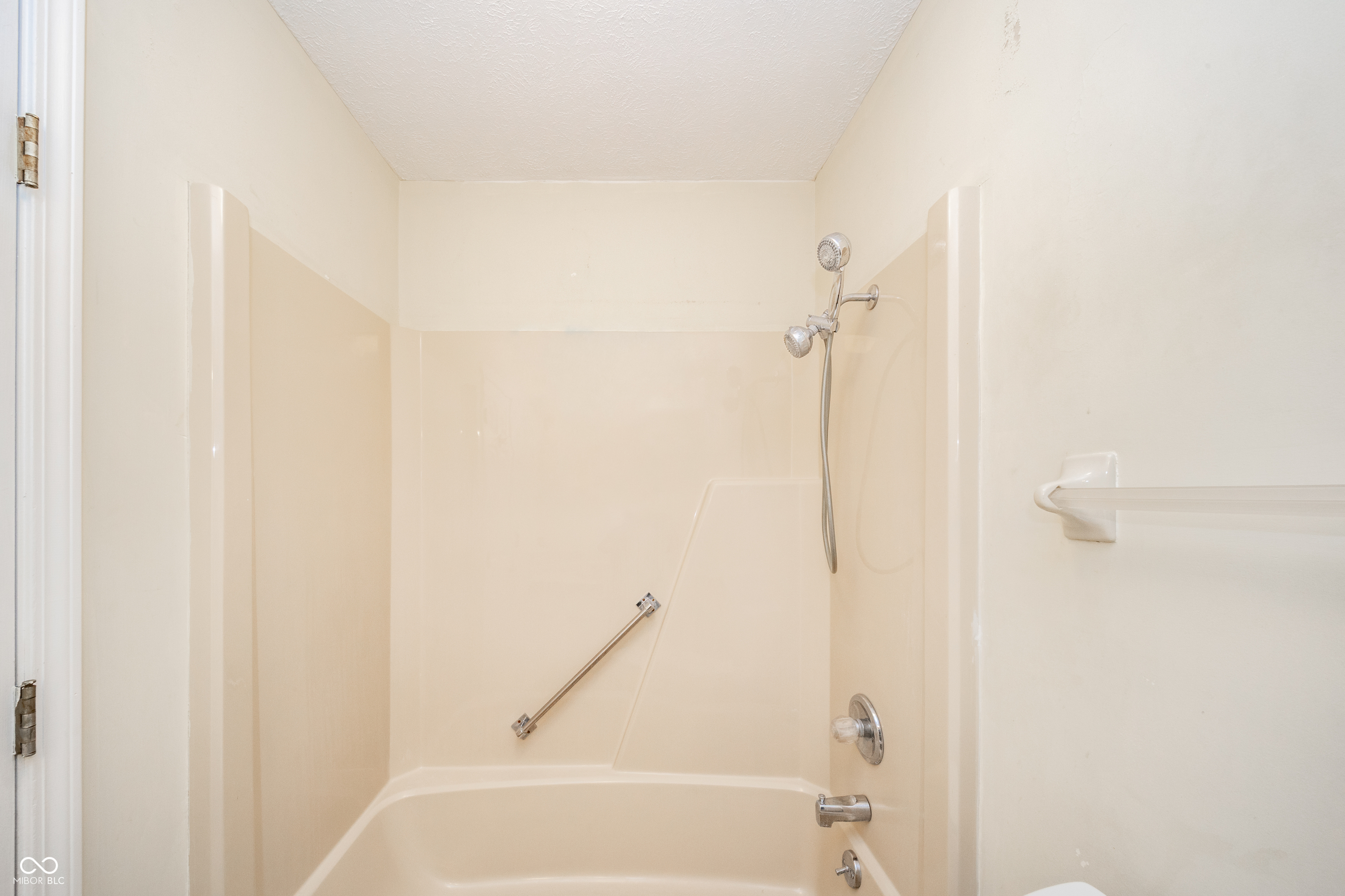 4328 Rutgers Drive Anderson, IN 46013 - Photo 28 of 33