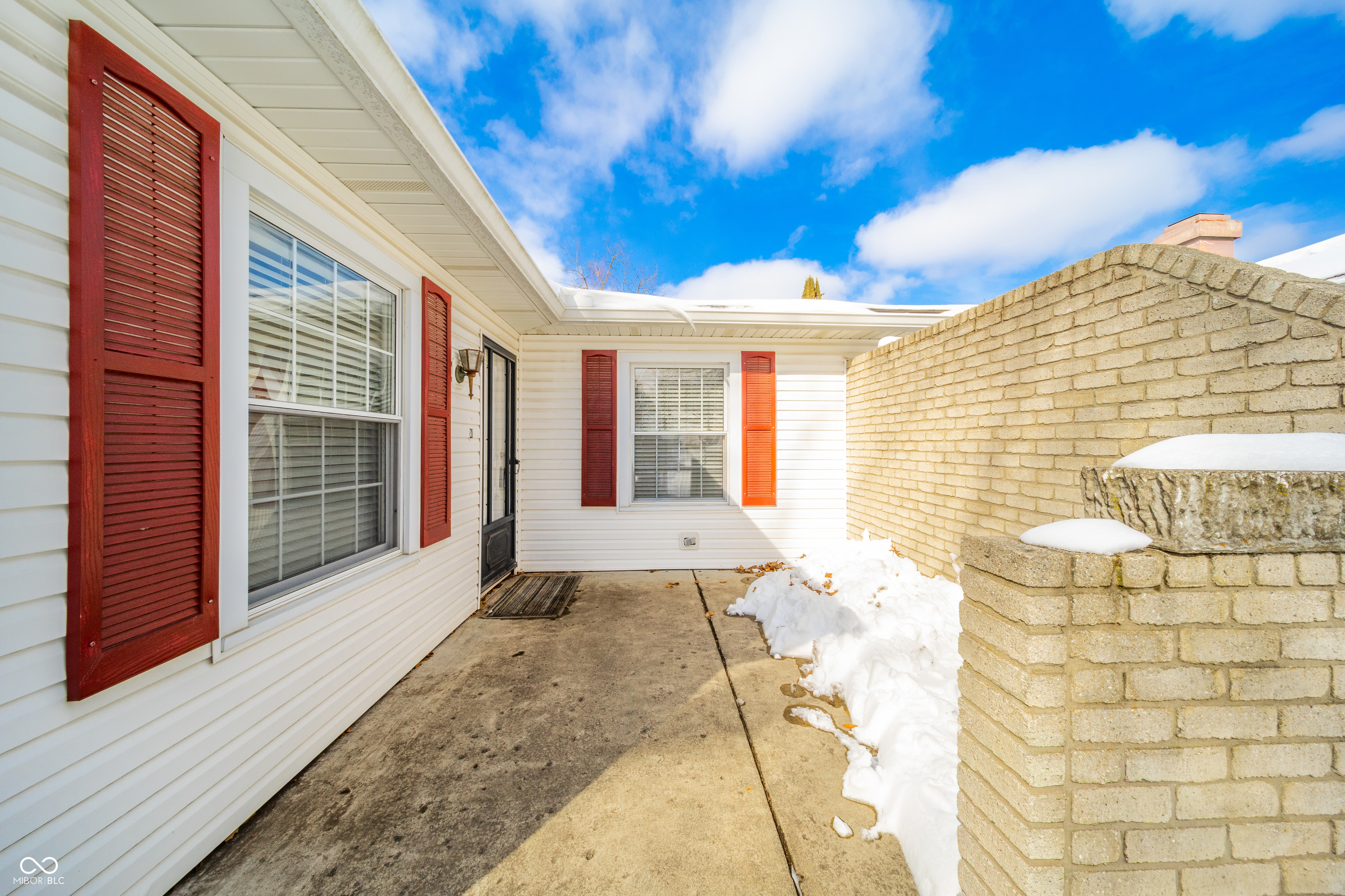 4328 Rutgers Drive Anderson, IN 46013 - Photo 3 of 33