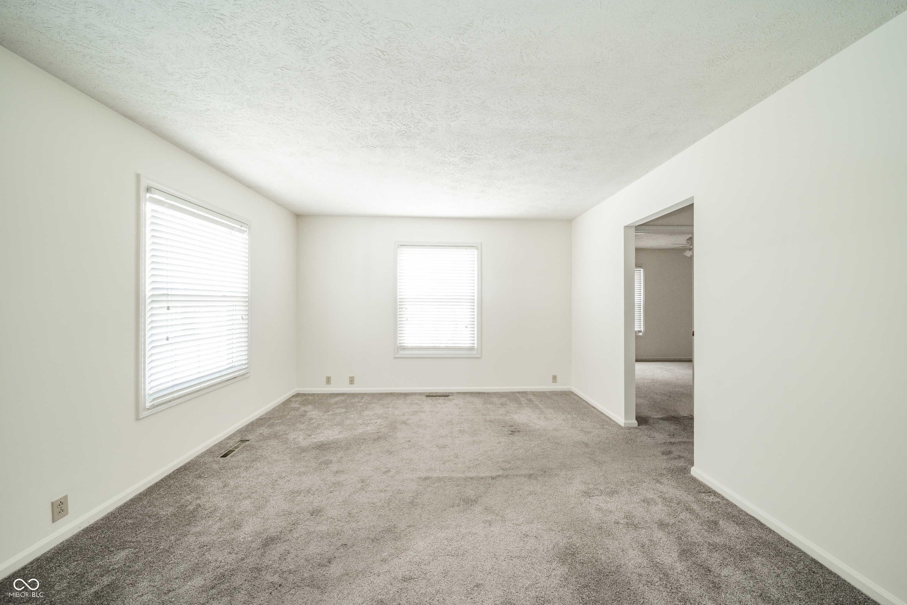 4328 Rutgers Drive Anderson, IN 46013 - Photo 6 of 33