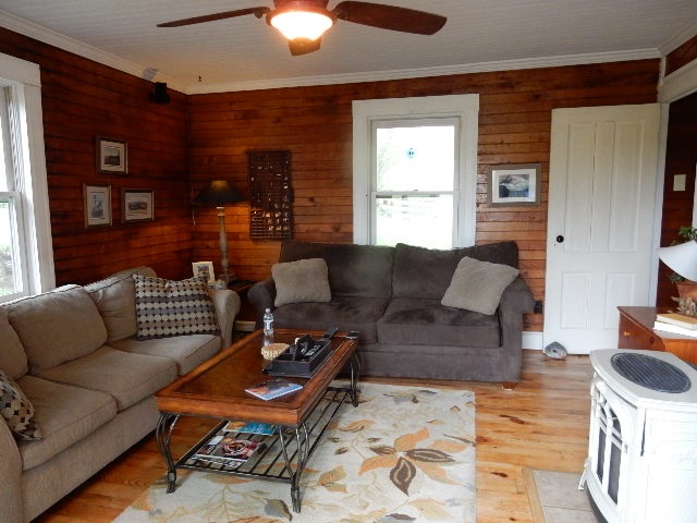 7782 Muddy Run Road Williamsville, VA 24487 - Photo 17 of 34 Gallery Image 17