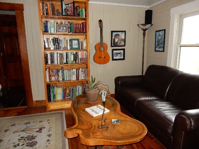 7782 Muddy Run Road Williamsville, VA 24487 - Photo 21 of 34 Gallery Image 21