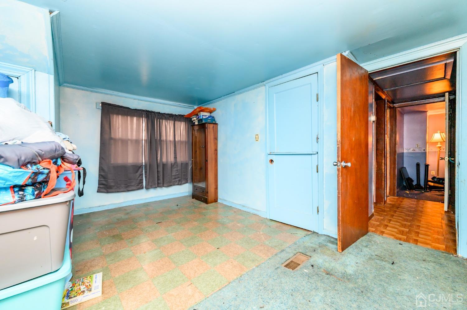 632 West Avenue Sewaren, NJ 07077 - Photo 24 of 30