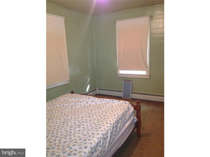 132 Manor Road Hatboro, PA 19040 - Photo 14 of 18 Gallery Image 14