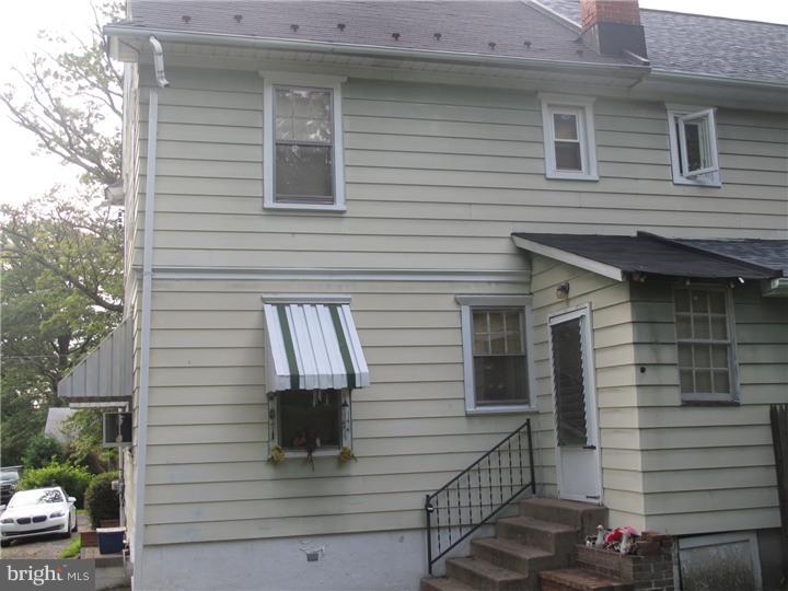 132 Manor Road Hatboro, PA 19040 - Photo 3 of 18 Gallery Image 3