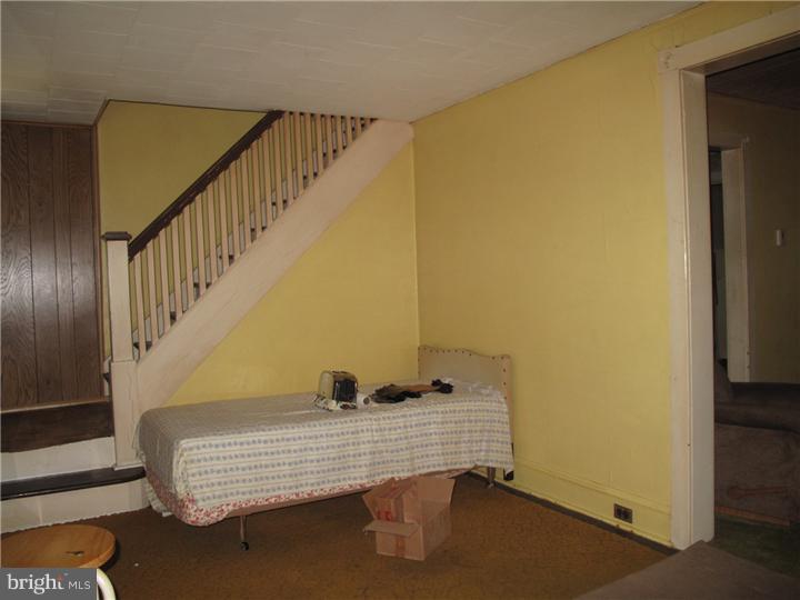132 Manor Road Hatboro, PA 19040 - Photo 5 of 18 Gallery Image 5