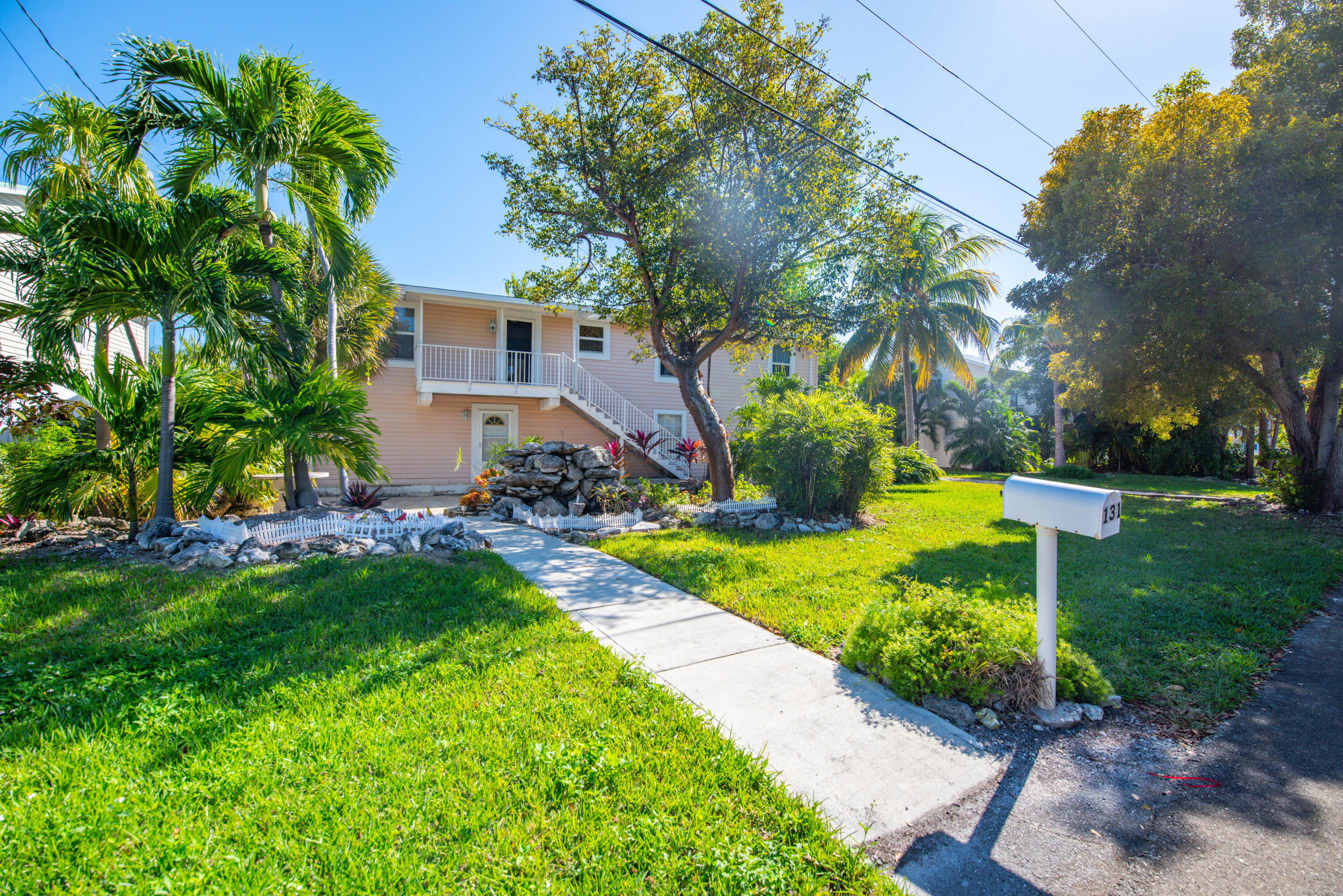131 Doubloon Lane Cudjoe, FL 33042 - Photo 2 of 34 042-131DoubloonLane-CudjoeKey-FL-33042-F