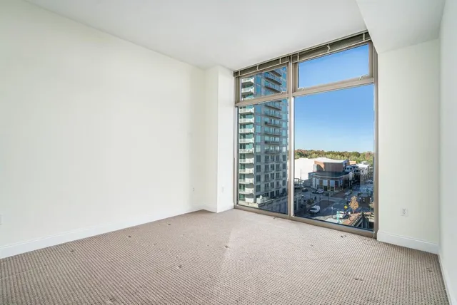 a view of empty room with window