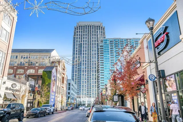 $475,000 | 270 17th Street Northwest, Unit 702, Atlanta, GA 30363