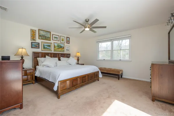 $949,999 | 45 Woodglen Drive, New City, NY 10956