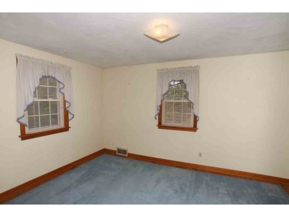 3613 Royal Road Endwell, NY 13760 - Photo 10 of 18 Gallery Image 10