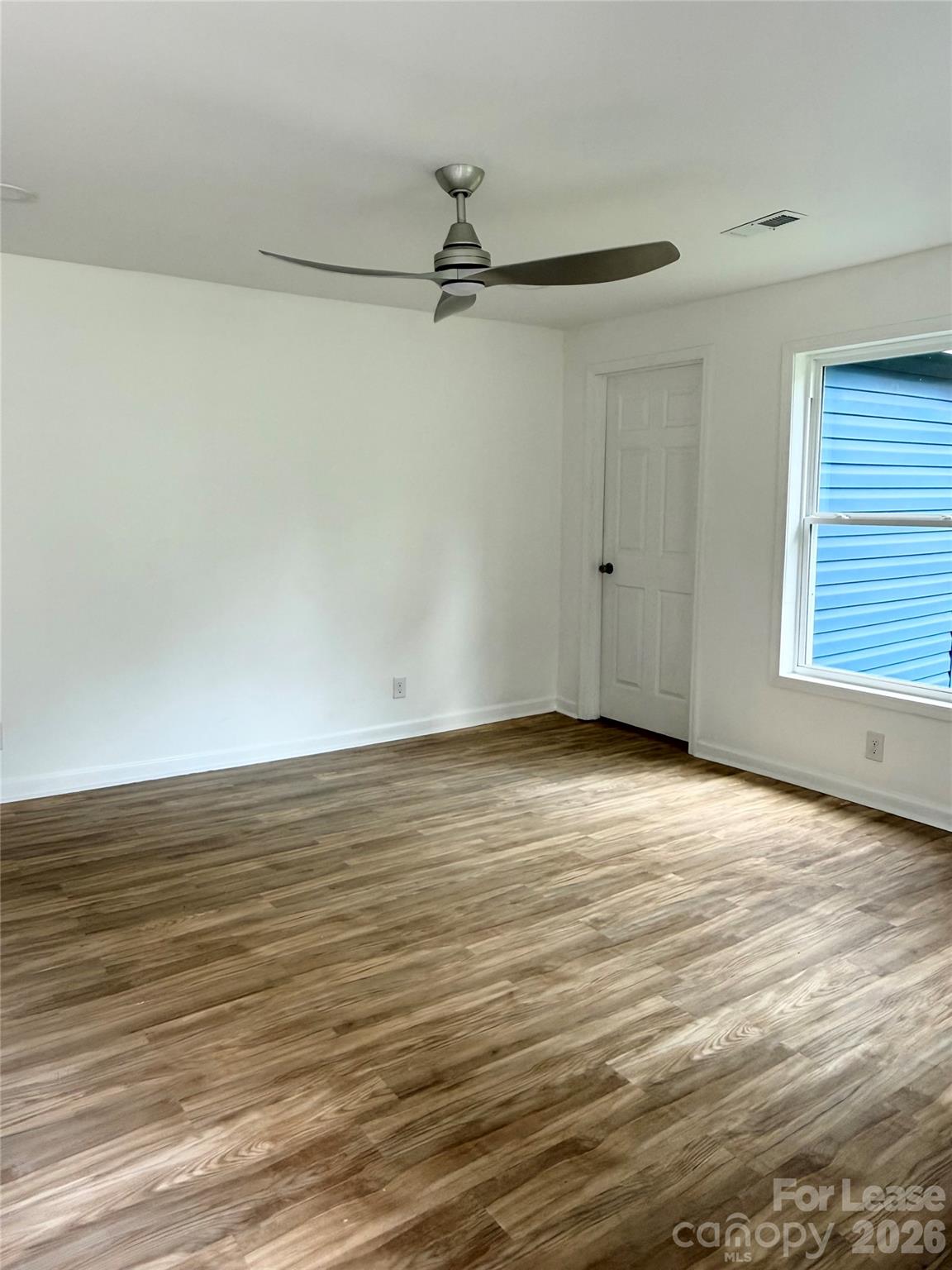 332 Mountain View Street Gastonia, NC 28052 - Photo 8 of 10 Gallery Image 8