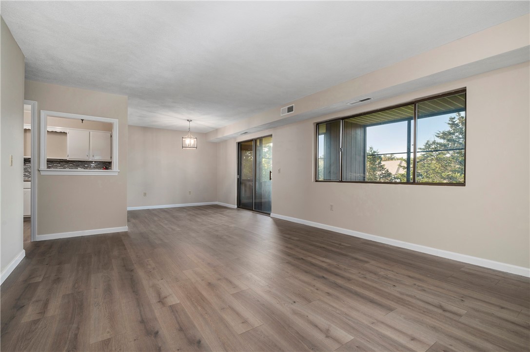 196 Old River Road, Unit 7SF Lincoln, RI 02865 - Photo 11 of 28