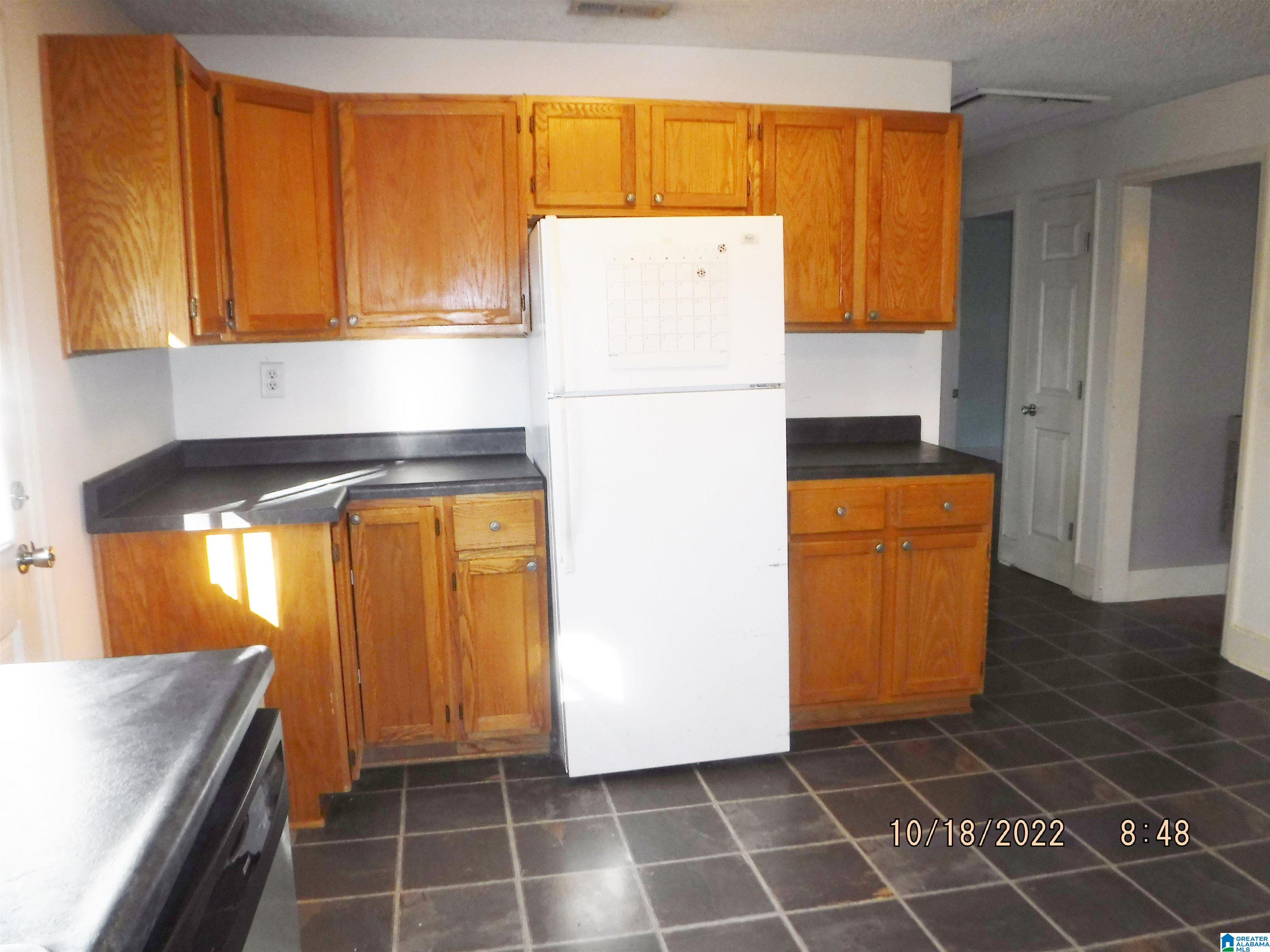 5221 Main Street Gadsden, AL 35903 - Photo 7 of 22