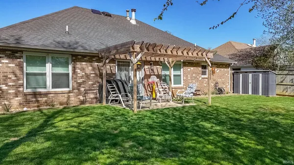 $235,000 | 5717 Lincoln Pointe Boulevard, Evansville, IN 47715