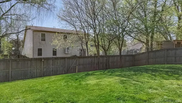 $235,000 | 5717 Lincoln Pointe Boulevard, Evansville, IN 47715