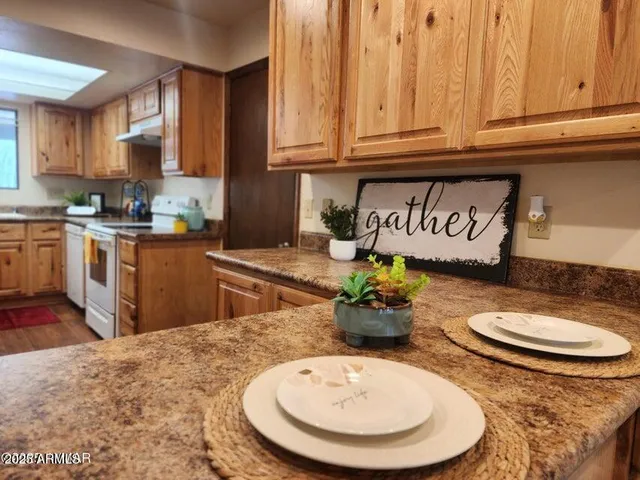 $335,000 | 4977 Apache Way, Lakeside, AZ 85929