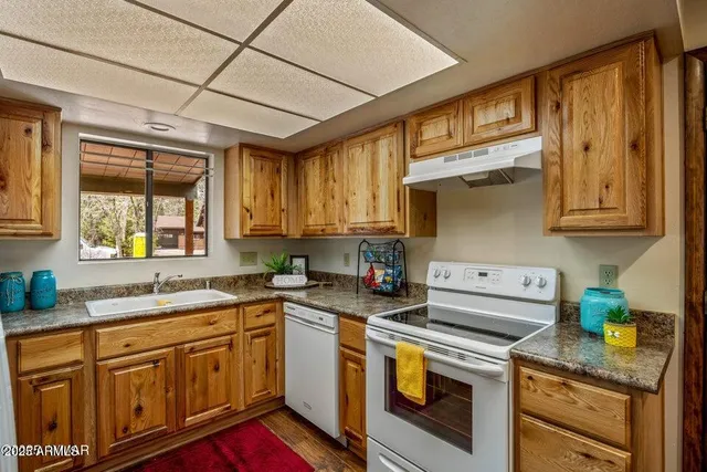 $335,000 | 4977 Apache Way, Lakeside, AZ 85929