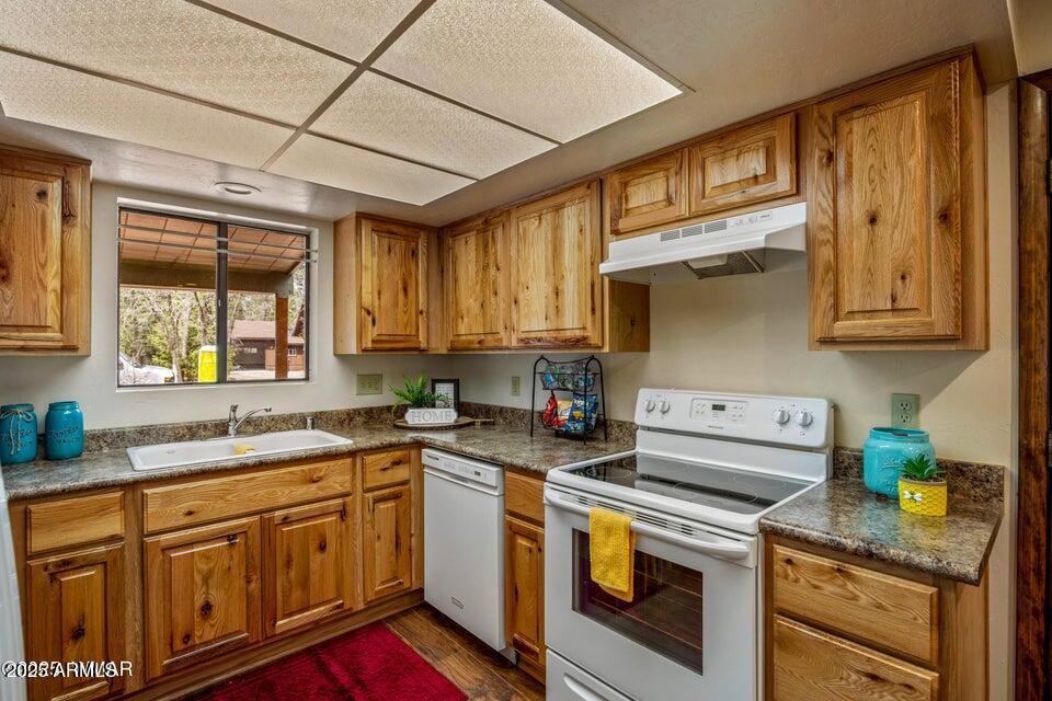 4977 Apache Way Lakeside, AZ 85929 - Photo 15 of 36 15