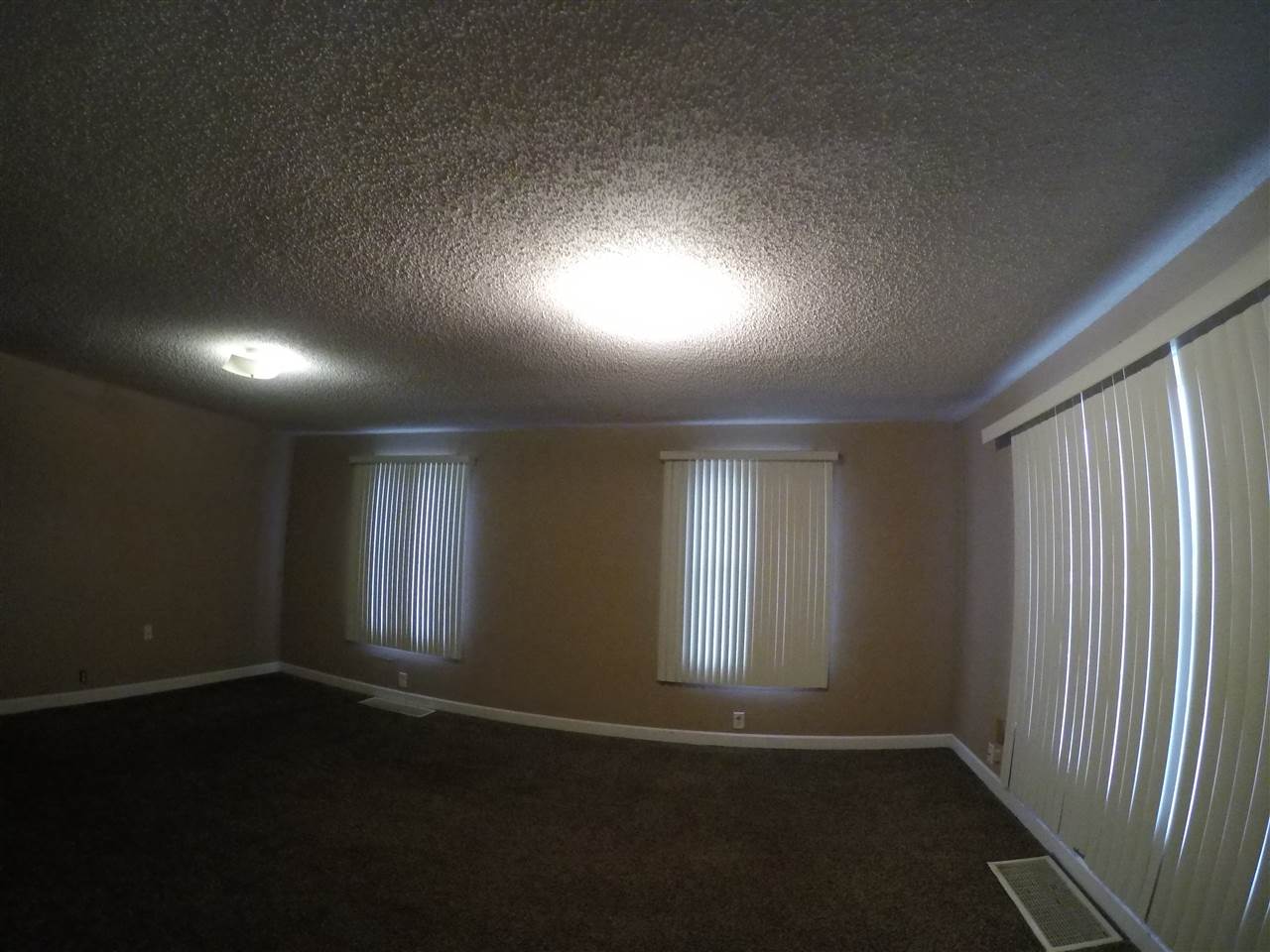 6214 Decatur Road Fort Wayne, IN 46816 - Photo 3 of 9