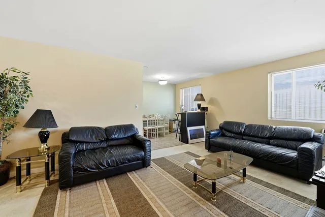 $154,000 | 1609 West Howard Street, Unit 2, Evanston, IL 60202