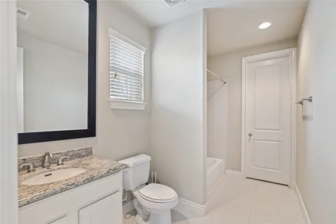 $449,000 | 2830 Sherwin Street, Houston, TX 77007