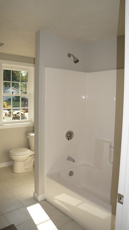 14 Linda Road Braintree, MA 02184 - Photo 11 of 13 Gallery Image 11