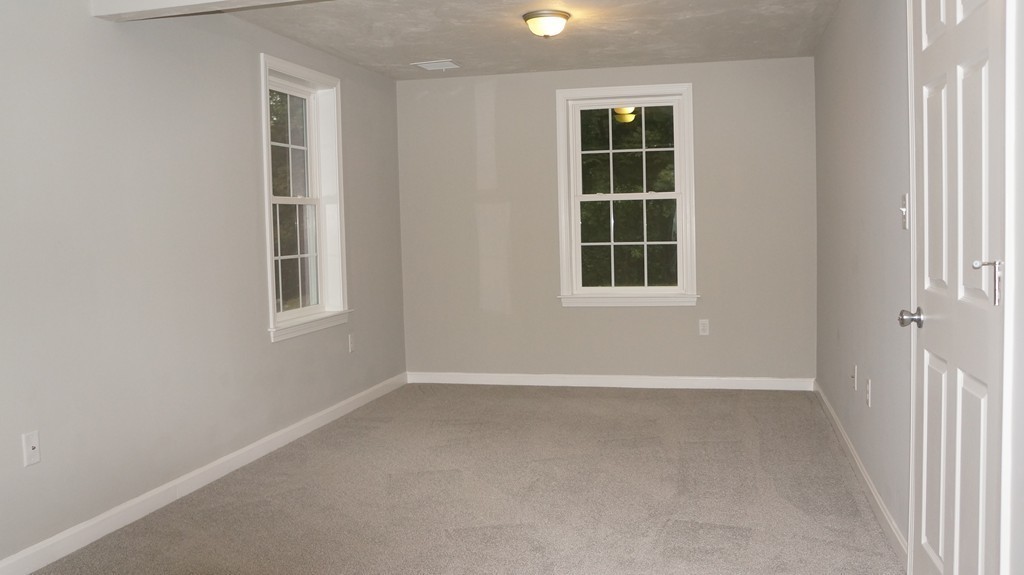 14 Linda Road Braintree, MA 02184 - Photo 9 of 13 Gallery Image 9