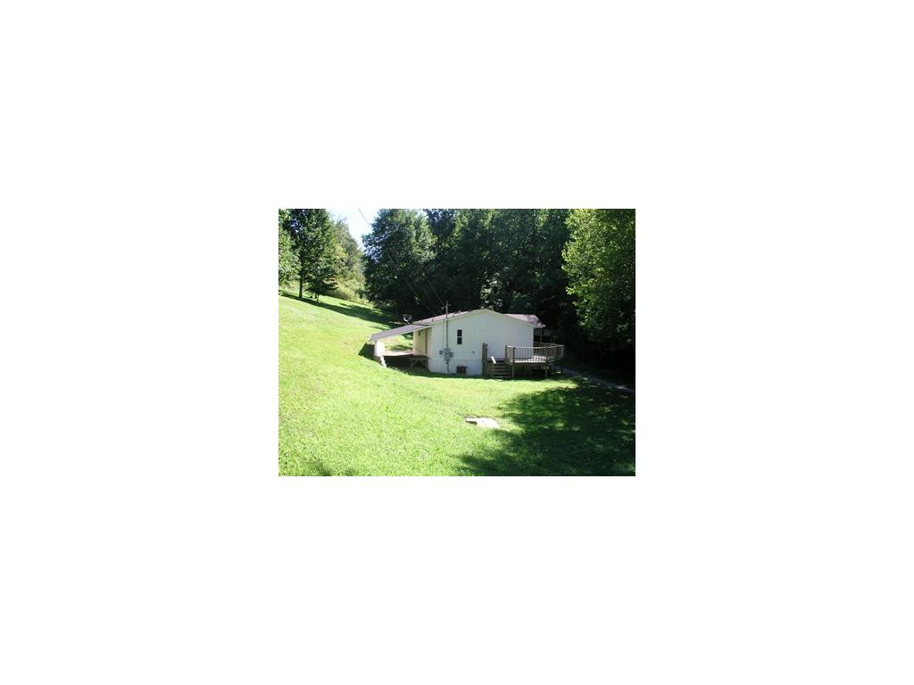 129 Ed Green Road Hampton, TN 37658 - Photo 12 of 14 Photo 12