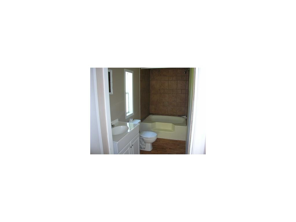 129 Ed Green Road Hampton, TN 37658 - Photo 8 of 14 Bath 2