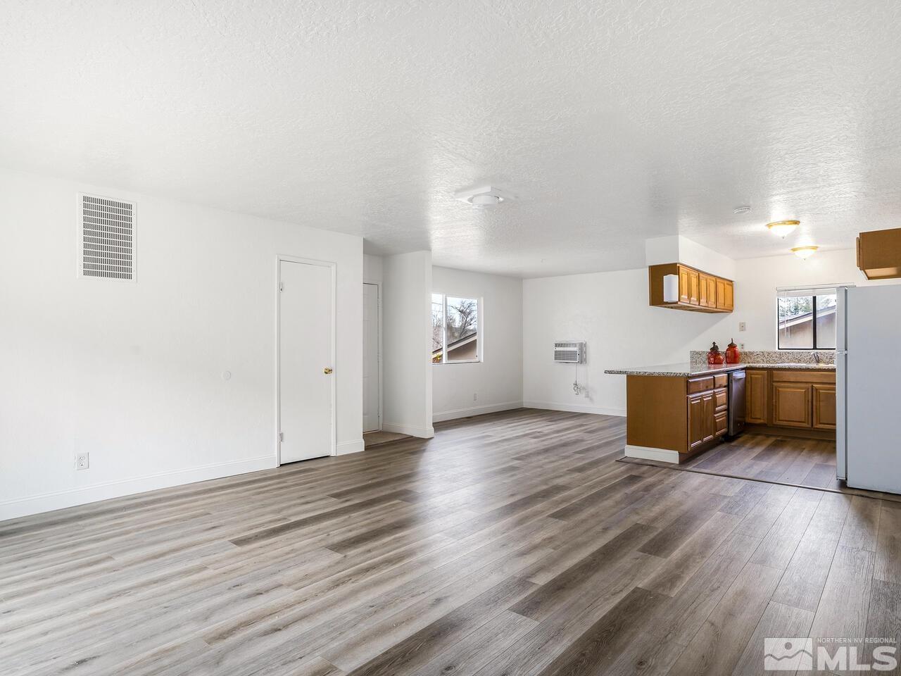 550 Colby Lane Reno, NV 89506 - Photo 3 of 18 Photo 3