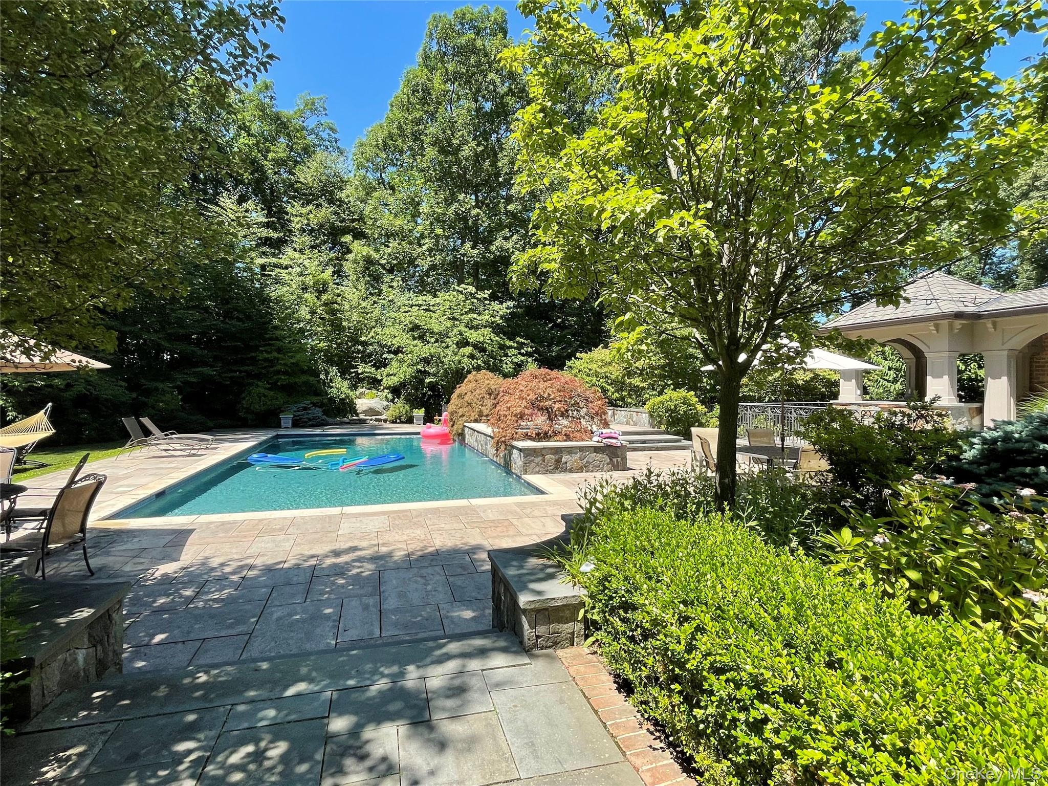 301 Whippoorwill Road Chappaqua, NY 10514 - Photo 14 of 19