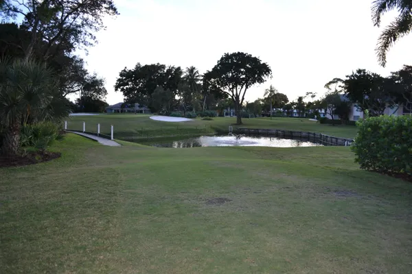 $1,850 | 18081 Southeast Country Club Drive, Unit BLDG 34 335, Jupiter, FL 33469