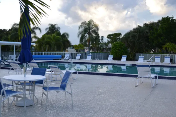 $1,850 | 18081 Southeast Country Club Drive, Unit BLDG 34 335, Jupiter, FL 33469