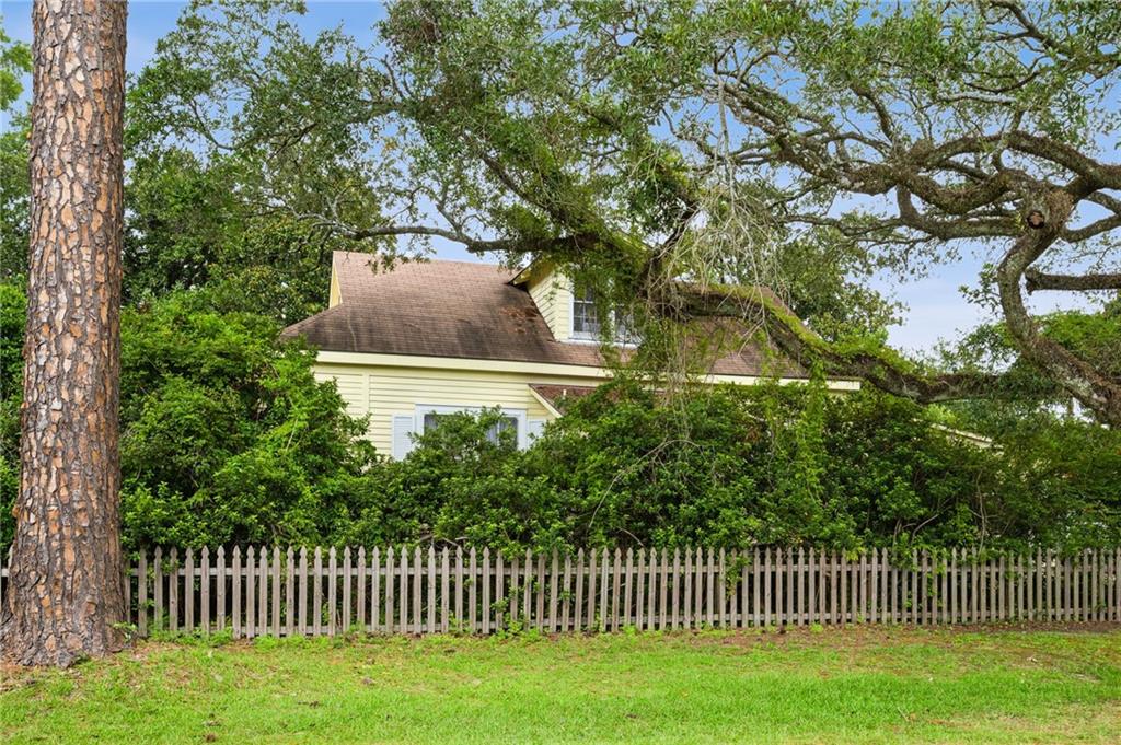 830 South Madison Street Covington, LA 70433 - Photo 24 of 28