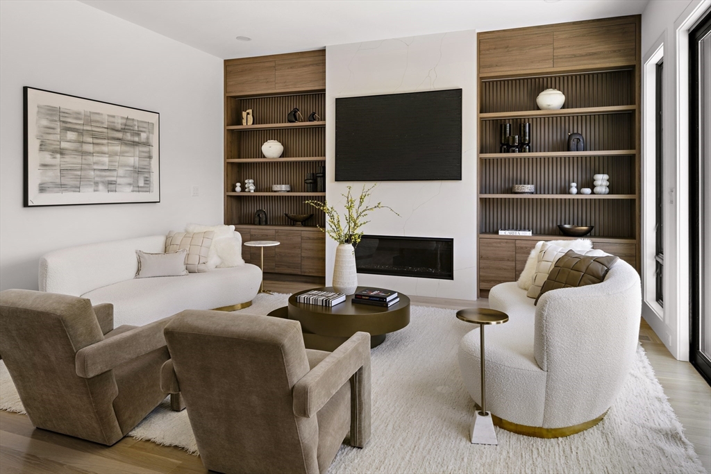 71 Harwich Road Newton, MA 02467 - Photo 13 of 32