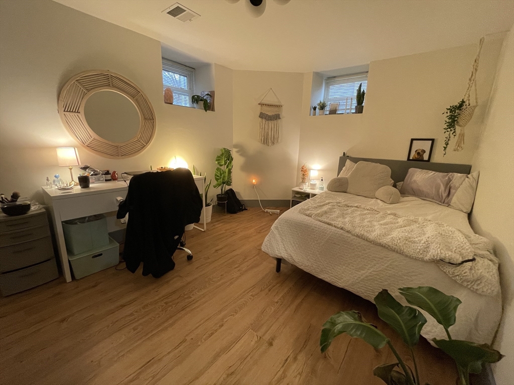 41 Long Avenue, Unit B2 Boston, MA 02134 - Photo 8 of 13