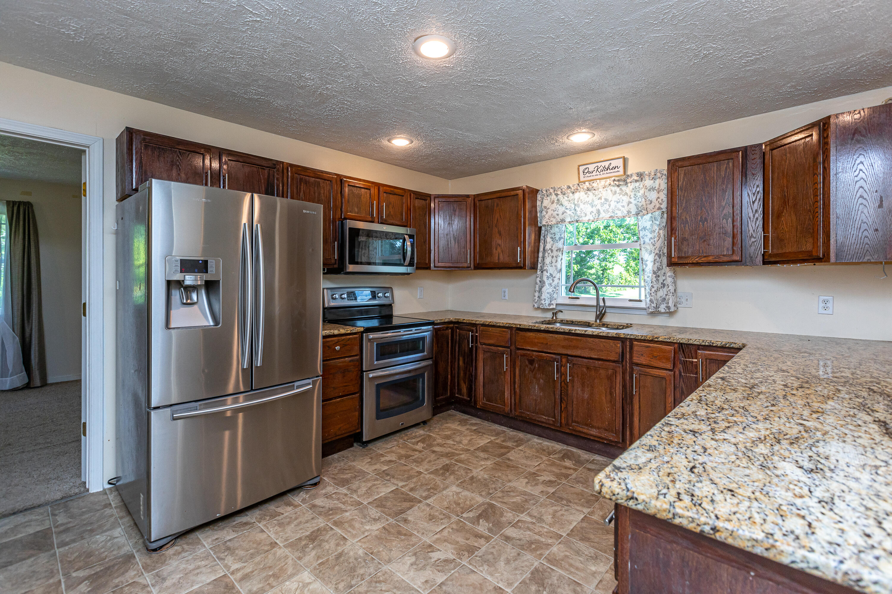 6110 Lebanon Road Danville, KY 40422 - Photo 11 of 45 1-12