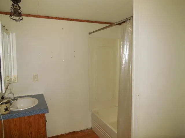 $129,900 | 800 Melvin Street, Ranger, TX 76470