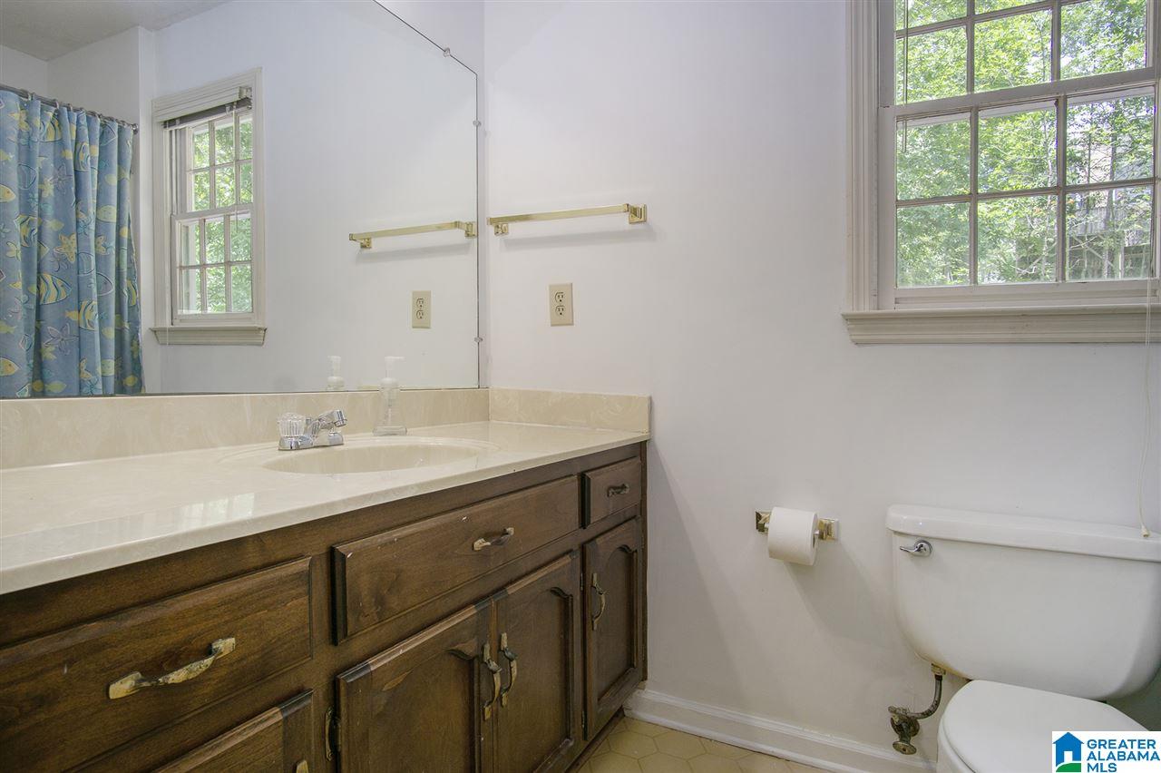 115 Tradewinds Circle Alabaster, AL 35007 - Photo 18 of 27