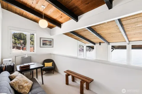 $699,999 | 3717 Beach Drive Southwest, Unit 316, Seattle, WA 98116