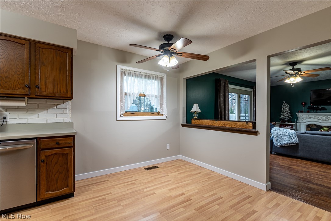 7045 Adkins Road Mentor, OH 44060 - Photo 3 of 35 Gallery Image 3